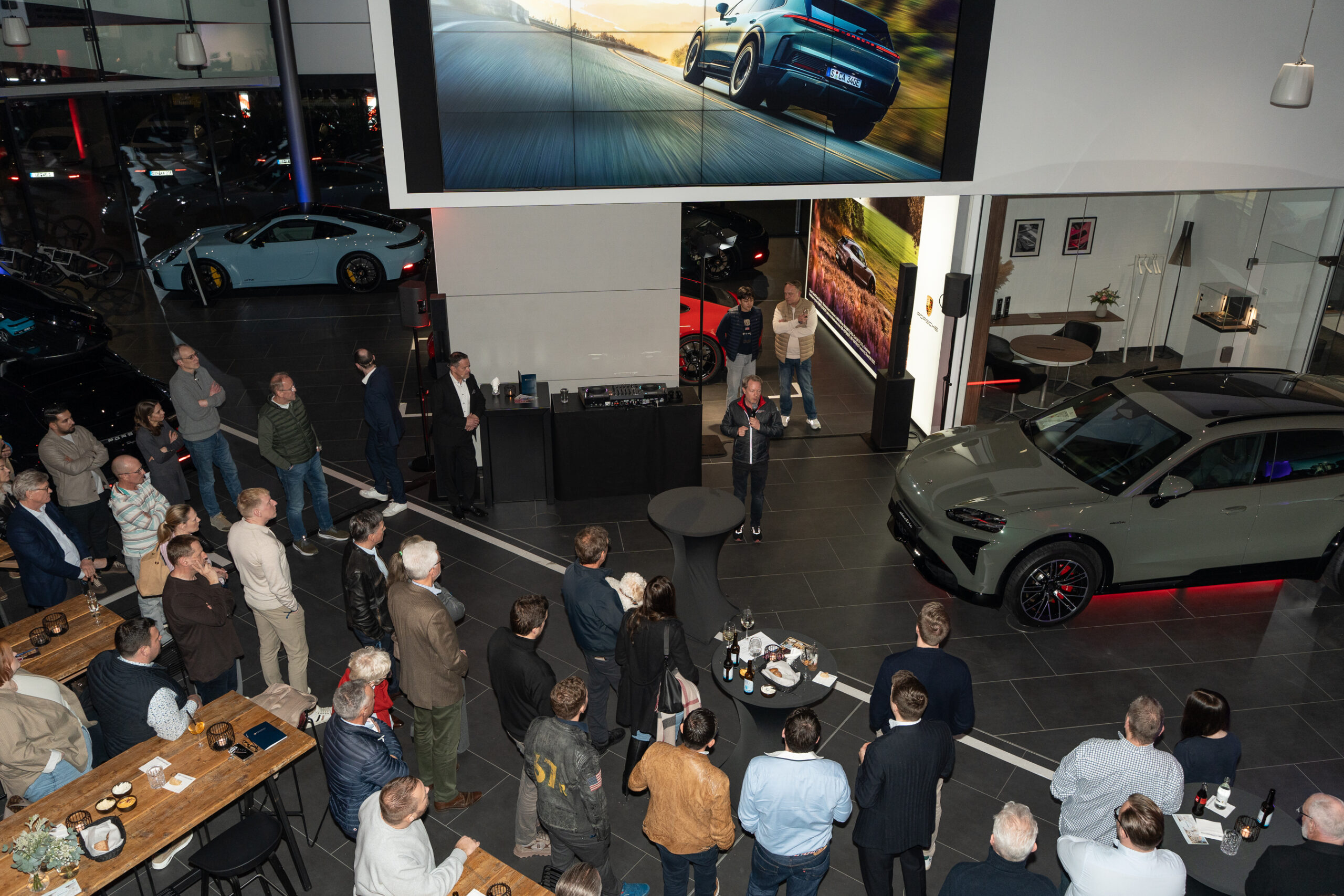 eventfotograf hamburg im porsche zentrum lüneburg