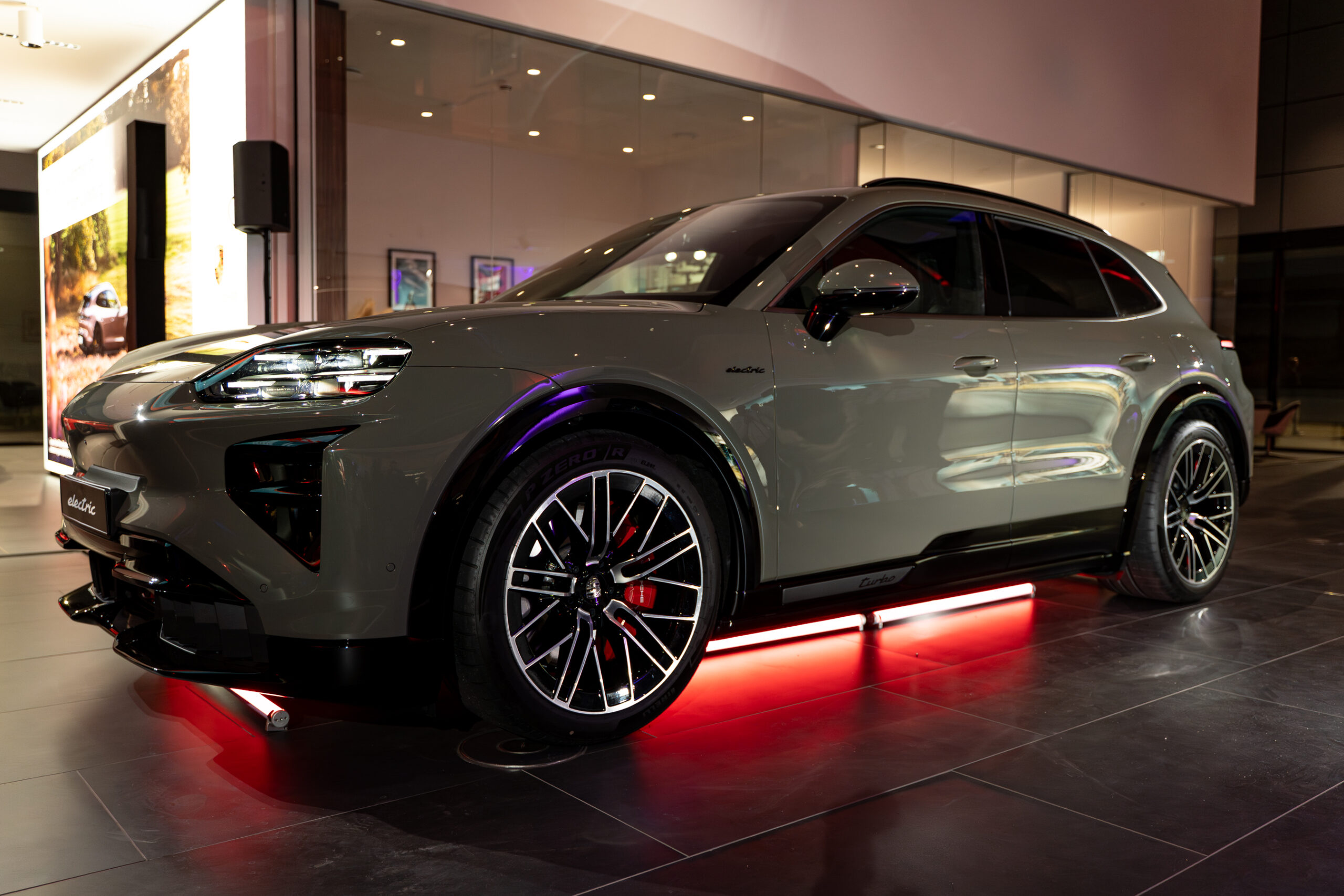 Bühne beim Event Porsche Zentrum